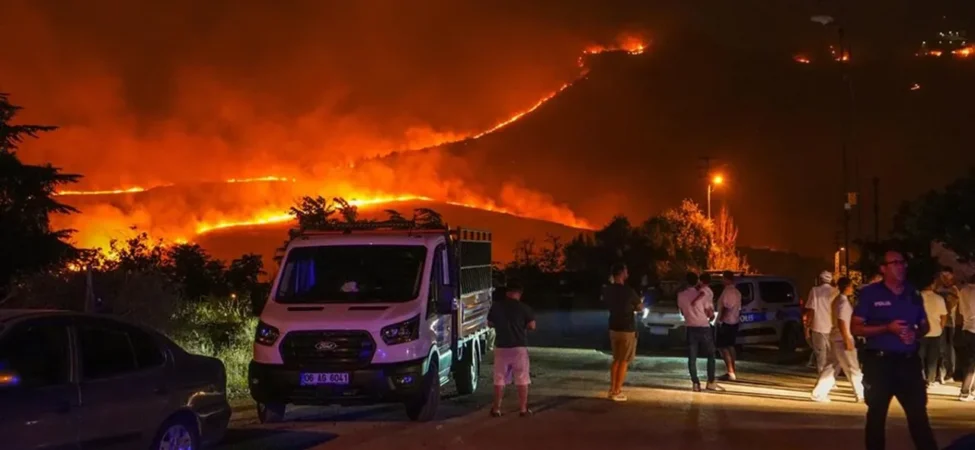 Ankara Mamak’ta Korkutan Yangın