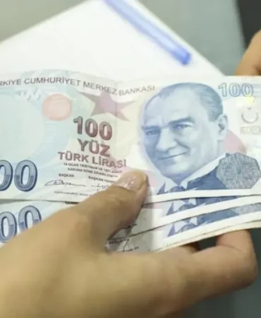AKP’nin Emekli ve Asgari Ücretlilere “Bir Kereliğine” Yüksek Zam Planı