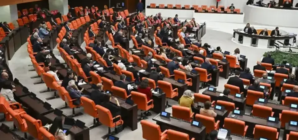 “Terörsüz Türkiye” Yasası ve Silah Bırakma Yol Haritası