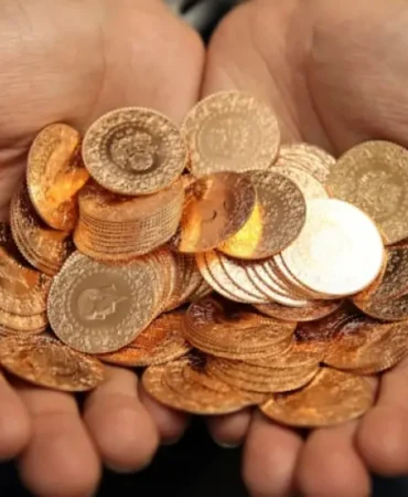 Dev Banka Altın Tahminini Güncelledi: Yıl Sonu İçin Dikkate Değer Rakam