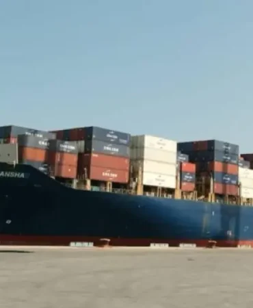 Türkiye’den Lübnan’a 156 Tonluk Tıbbi Yardım