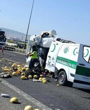 Ankara’da İki Kamyonet Çarpıştı: 1 Ölü, 2 Yaralı