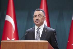 FUAT OKTAY: “İç siyasette sıkıştıkça Cumhurbaşkanımız Erdoğan’ı hedef gösterme acziyeti içerisine düştüler”