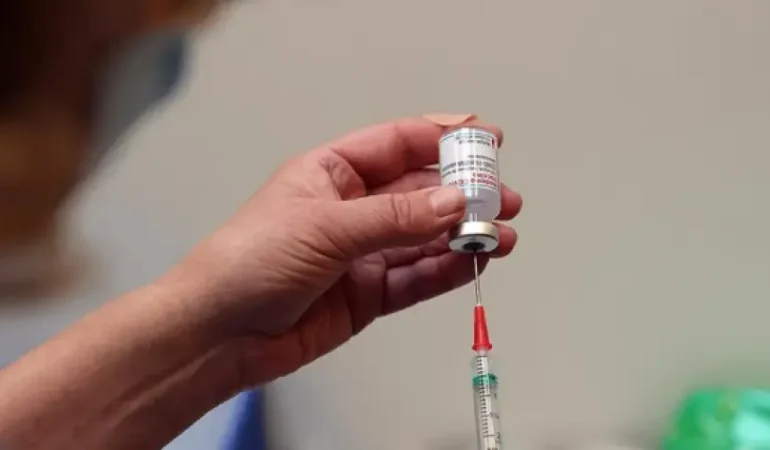 Yapay Zeka Destekli Tıpta Devrim: Geleceğin Salgınlarına Karşı “Süper Aşı” Dönemi Başlıyor