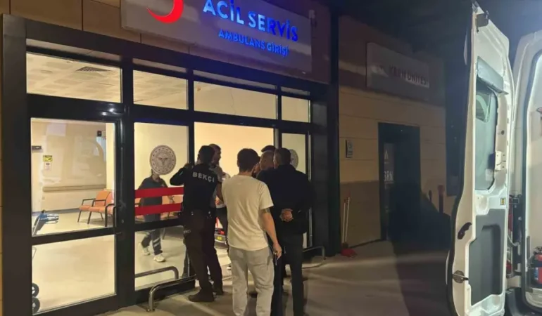 Ankara’da Yolun Karşısına Geçerken Otomobilin Çarptığı Yaya Yaralandı