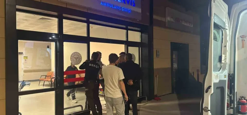 Ankara’da Yolun Karşısına Geçerken Otomobilin Çarptığı Yaya Yaralandı