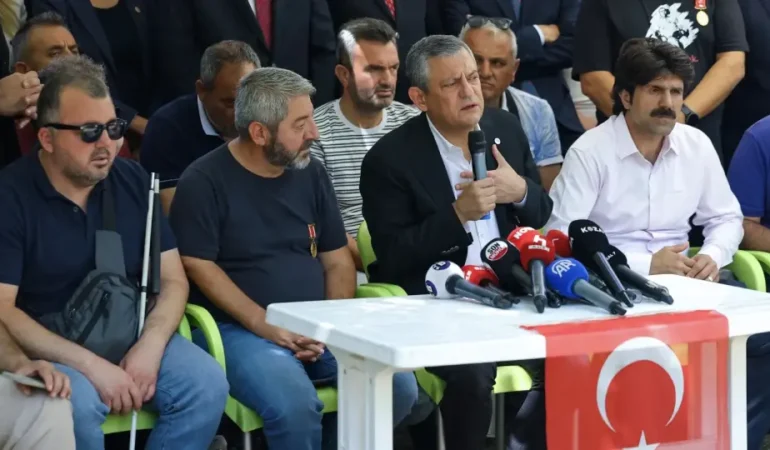 Özgür Özel’den Ankara Güvenpark’ta Gazilere Ziyaret ve “Çerçeve Yasa” Mesajı