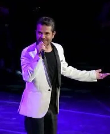 Kenan Doğulu Marmaris Amfiteatr’da Devleşti