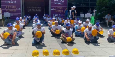 Doruk Madencilik Çalışanlarından Çankaya Belediyesi Önünde Eylem