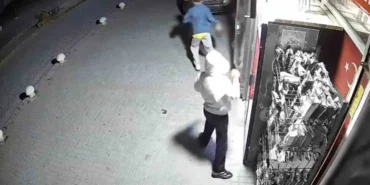 Ankara’da Marketten İçecek Çalan Çocuklar Güvenlik Kamerasına Yansıdı