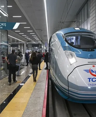 Yüksek Hızlı Tren Biletlerine Zam Geldi