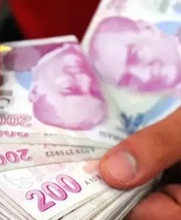Emekli Taban Maaşı İçin Yeni Zam Hesaplamaları Açıklandı