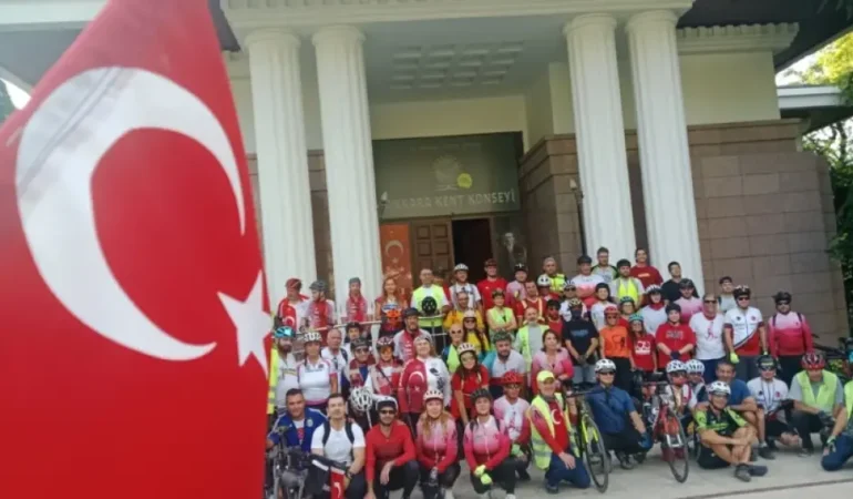 Başkentte Zafer Coşkusu Pedallarla Taşındı