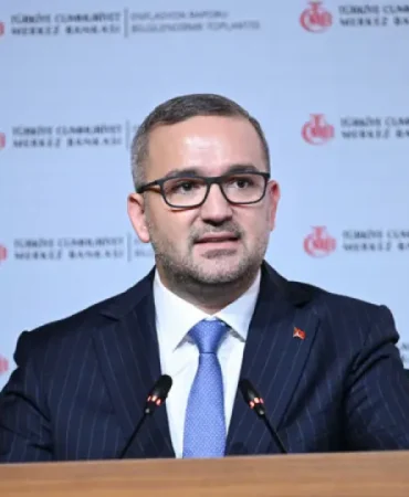 TCMB Başkanı Karahan: Enflasyon Tahminindeki Revizyon Karamsarlığa Neden Olmamalı