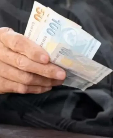 Emekliler İçin Promosyon Yarışı Kızıştı: En Yüksek Ödemeyi Hangi Banka Veriyor?