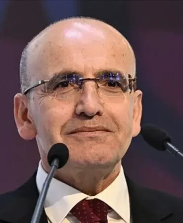 Hazine ve Maliye Bakanı Şimşek: “Seçim Sürecinde de Dezenflasyondan Vazgeçmeyeceğiz”