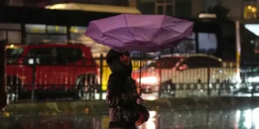 İstanbul’da Sağanak Yağış Bilanço Ağırlaştı: İki Can Kaybı, Yüzlerce Su Baskını ve Heyelan
