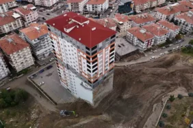 Ankara Mamak’ta Toprak Kayması Nedeniyle İstinat Duvarı Çöktü