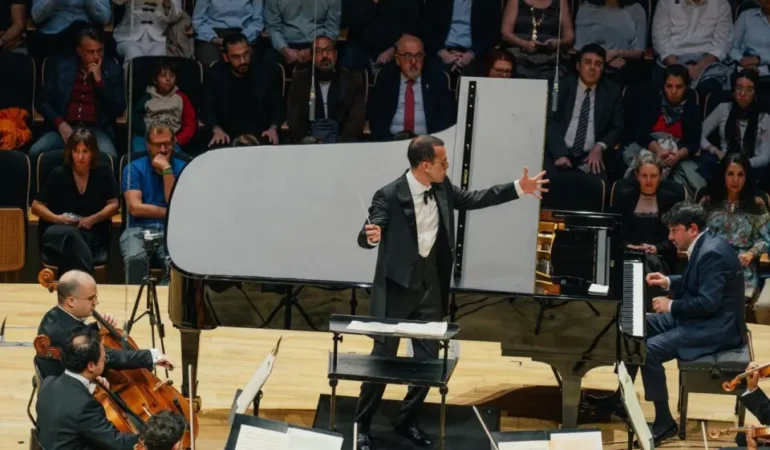 Başkentte Sanat Şöleni: CSO’nun 200. Yıl Açılışında Salon Doldu Taştı