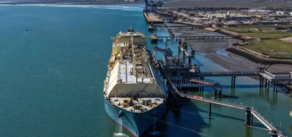 Avrupa Kış Sezonu Öncesinde LNG Alımlarını Hızlandırdı: Depolar Doluyor