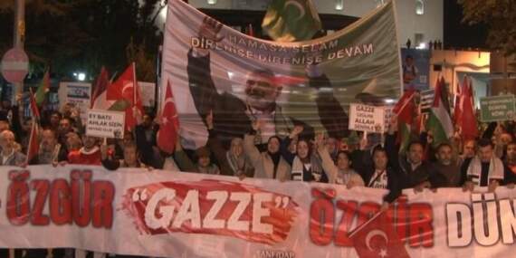 Ankaralı Vatandaşlardan Filistin’e Destek Yürüyüşü