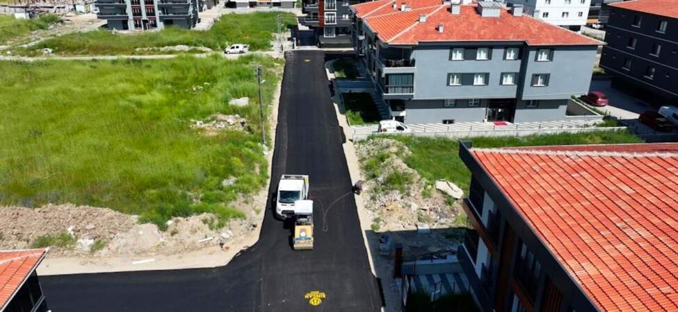 Sincan’da Yoğun Asfalt Mesaisi: 2026’da 15 Mahallede 202 Bin Metrekarelik Alan Asfaltlandı