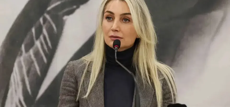 Dilek Kaya İmamoğlu’ndan Murat Ağırel’in Tutuklanmasına Sert Tepki: “Onuruyla Büyüyen İnsanlardandır”