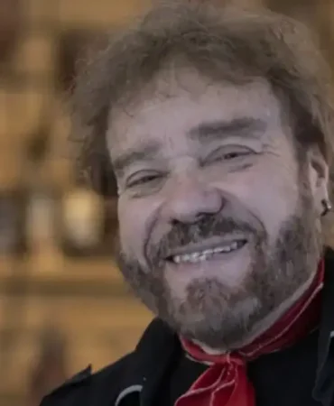 Usta Sanatçı Attila Atasoy’dan Müzik Dünyasını Üzen Haber: Sahnelere Veda Ediyor
