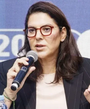 Fas Siyasetinde Tarihi Dönüm Noktası: Fatima Ezzahra El Mansouri Ülkenin İlk Kadın Başbakanı Oldu