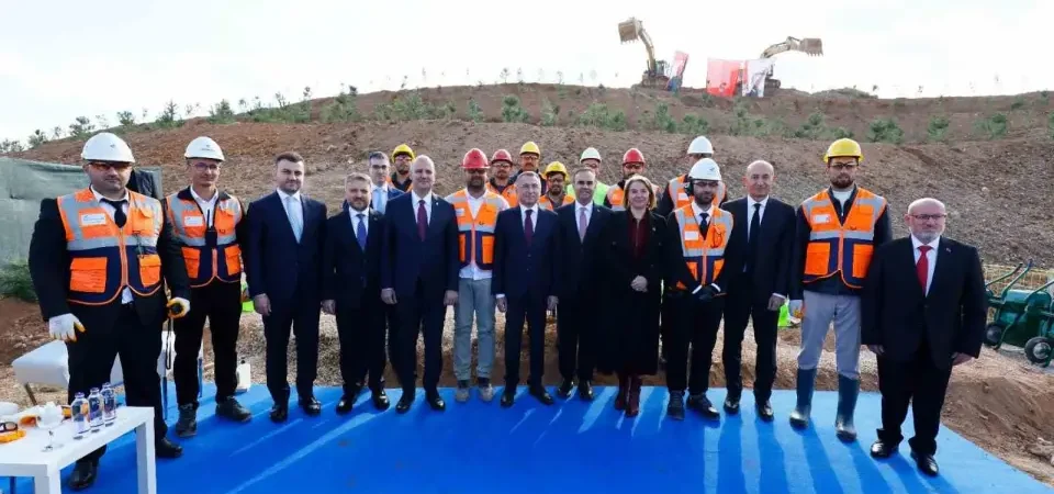 Rönesans ve Digital Realty’den Ankara’da Dev Veri Merkezi Yatırımı: Temel Atıldı