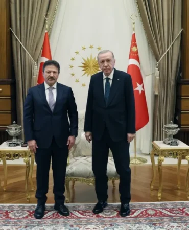Cumhurbaşkanı Erdoğan, TESK Genel Başkanı Mehmet Yiğiner’i Külliye’de Kabul Etti