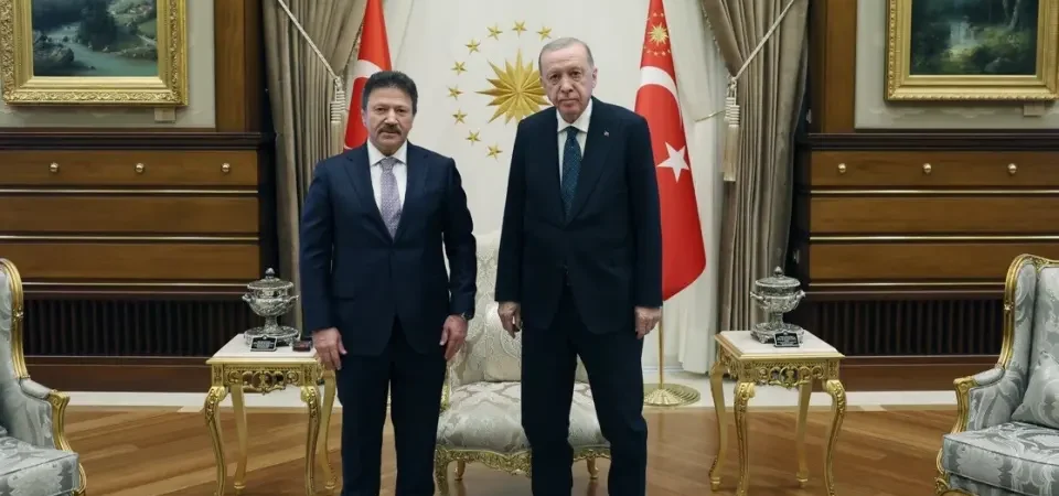 Cumhurbaşkanı Erdoğan, TESK Genel Başkanı Mehmet Yiğiner’i Külliye’de Kabul Etti