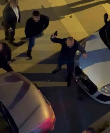 Ankara’da Silahlı Hesaplaşma: Husumetliler Arasındaki Kavgada Ortalık Savaş Alanına Döndü