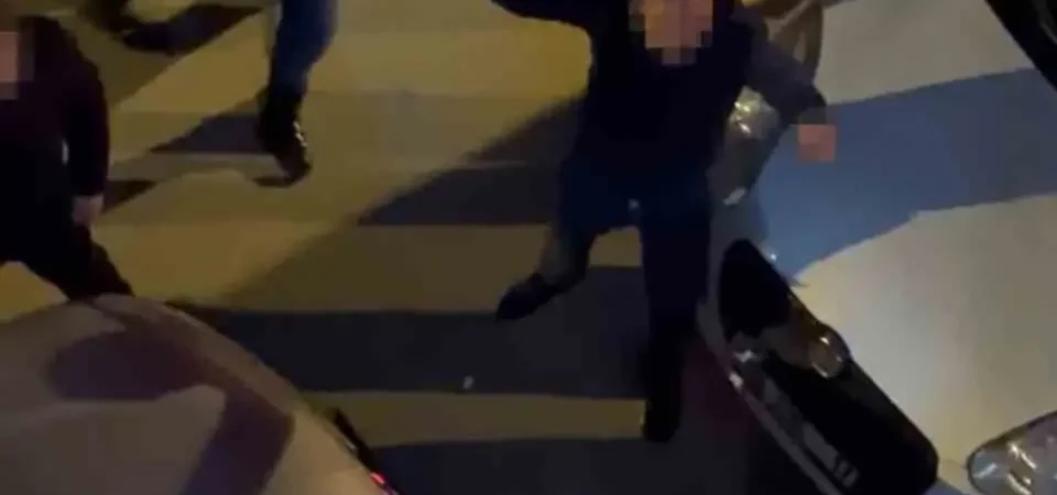 Ankara’da Silahlı Hesaplaşma: Husumetliler Arasındaki Kavgada Ortalık Savaş Alanına Döndü