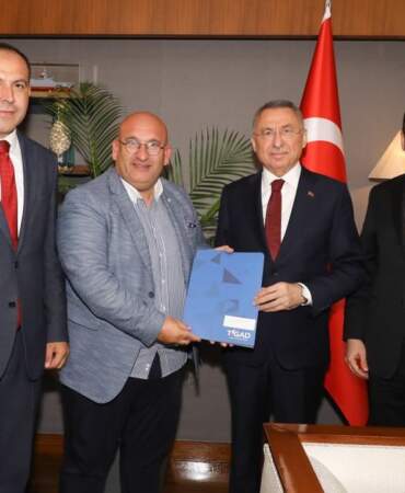 Fuat Oktay, TİGAD Heyetini Meclis’te Kabul Etti