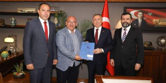 Fuat Oktay, TİGAD Heyetini Meclis’te Kabul Etti